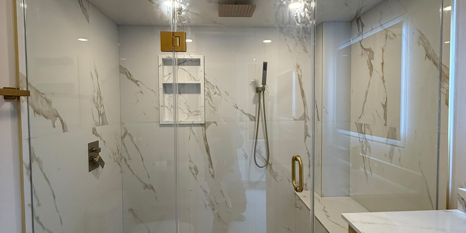 Kitchen, Bathroom, Basement & Full Home Renovations