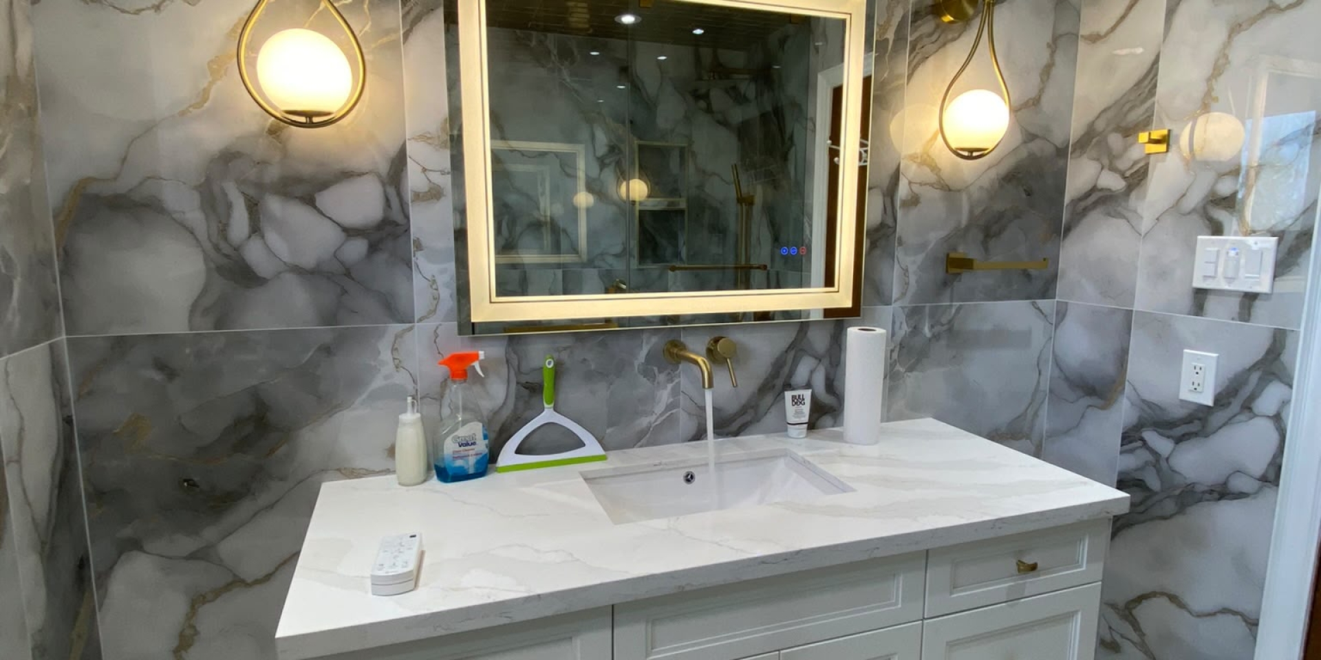 Kitchen, Bathroom, Basement & Full Home Renovations